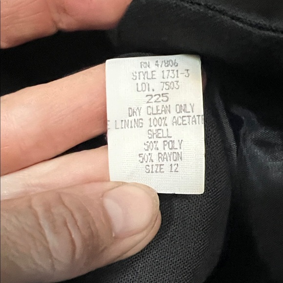 Oleg Cassini Short-Sleeve Blazer – Black, Lace Pocket Square, Vintage - Picture 3 of 6